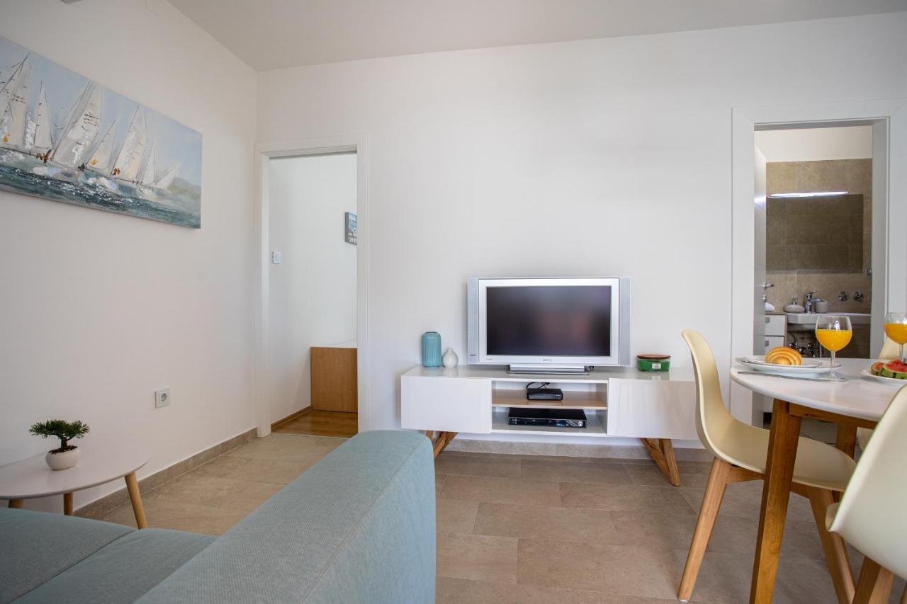 Apartments House Barbara 2 Kornić Zewnętrze zdjęcie