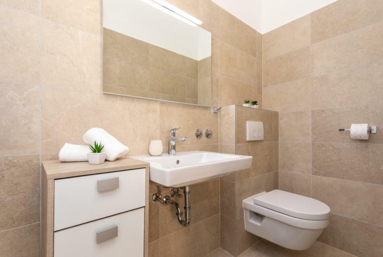 Apartments House Barbara 2 Kornić Zewnętrze zdjęcie